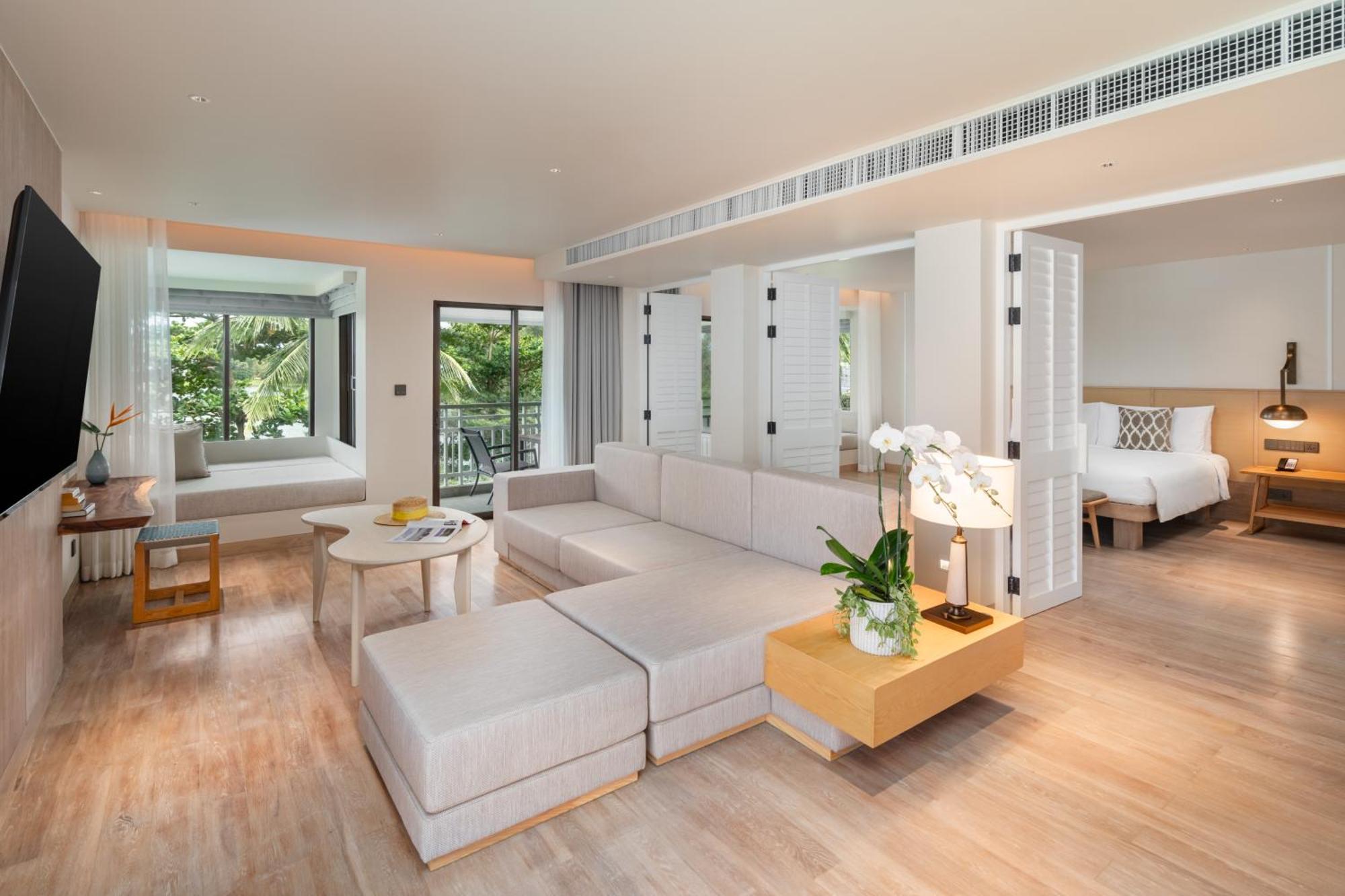 Saii Laguna Phuket Bãi biển Bang Tao Ngoại thất bức ảnh A suite at the hotel