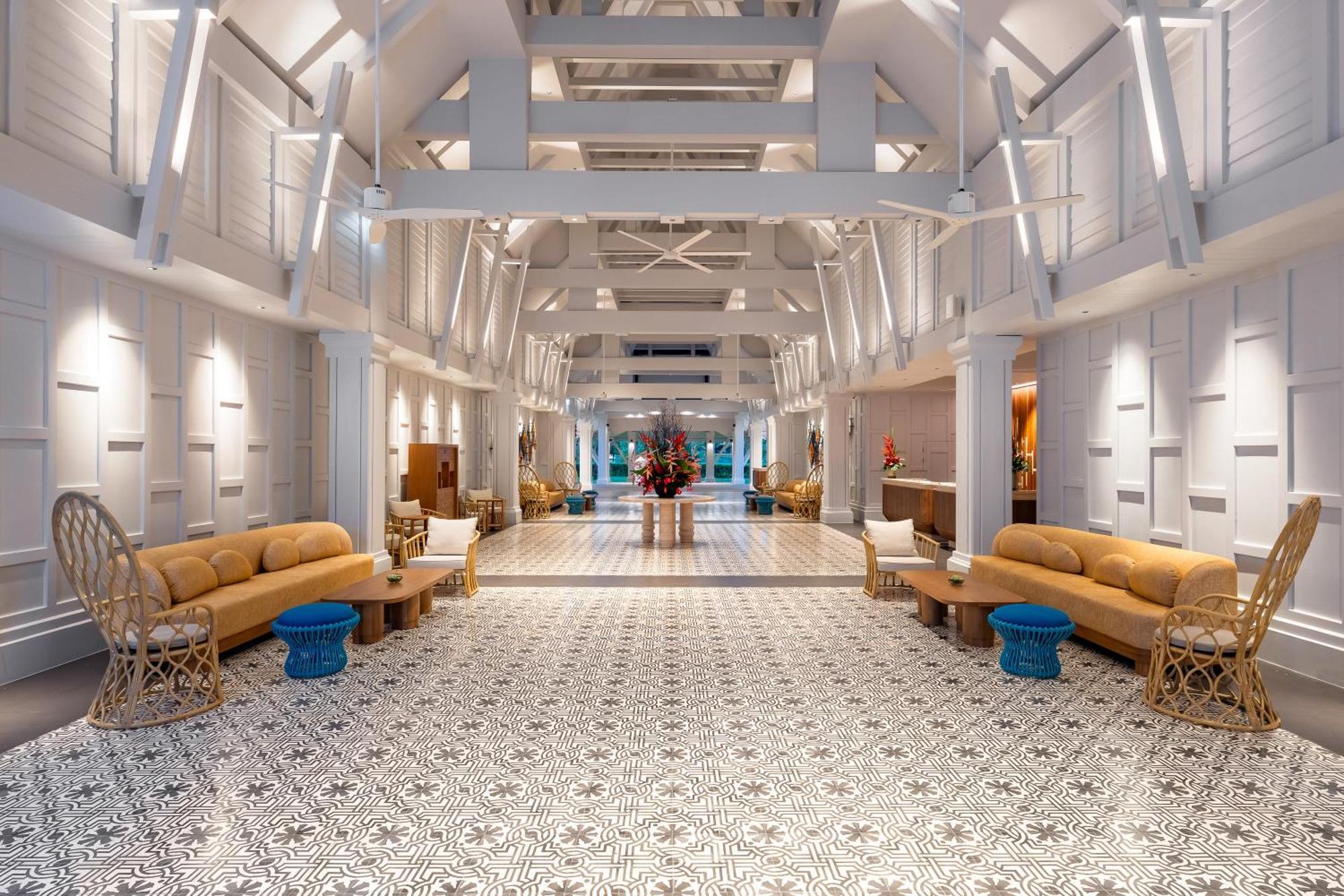 Saii Laguna Phuket Bãi biển Bang Tao Ngoại thất bức ảnh The lobby of the hotel